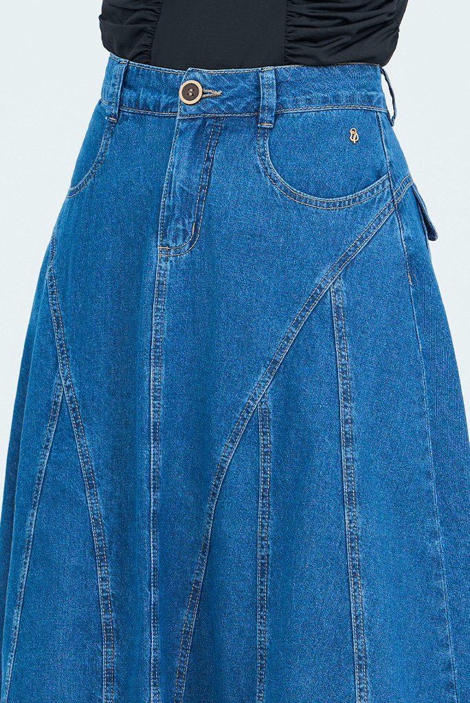Saia Com Barra Arredondada Jeans