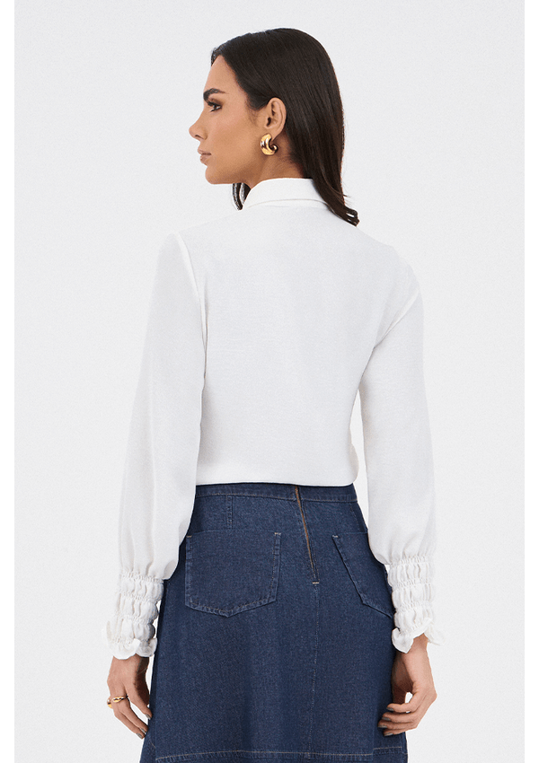 Camisa Off White Plano Com Babado E Lastex No Punho