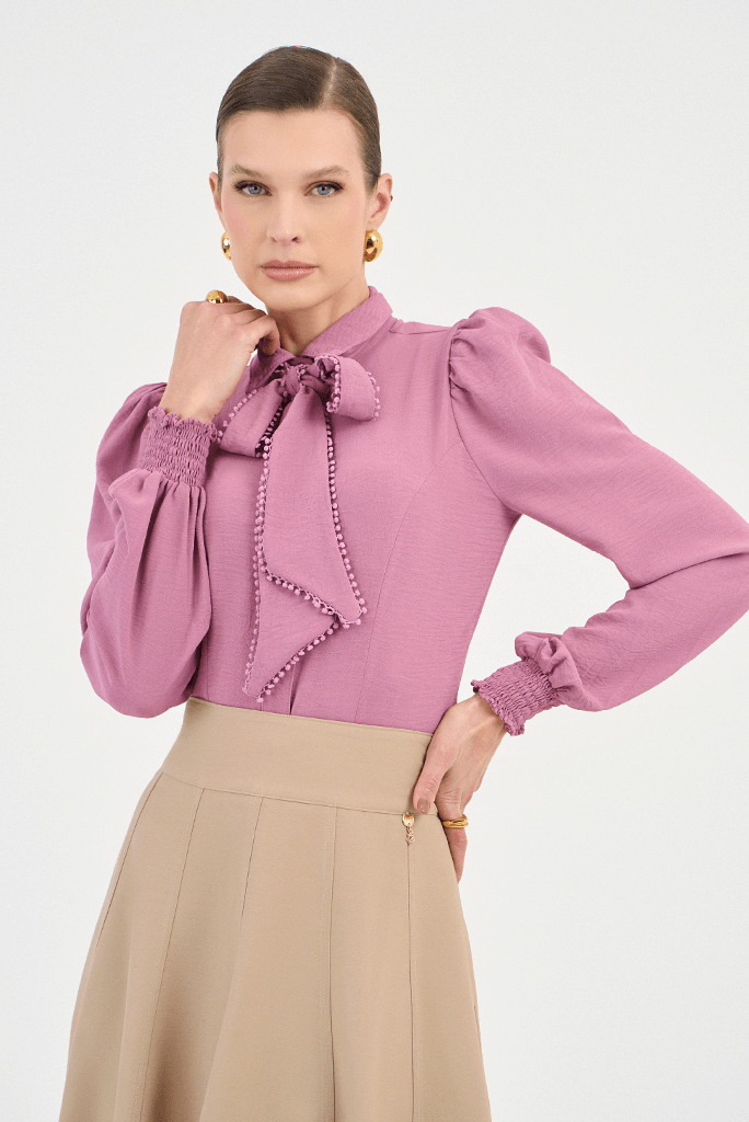 08 camisa rosa de crepe com laco removivel